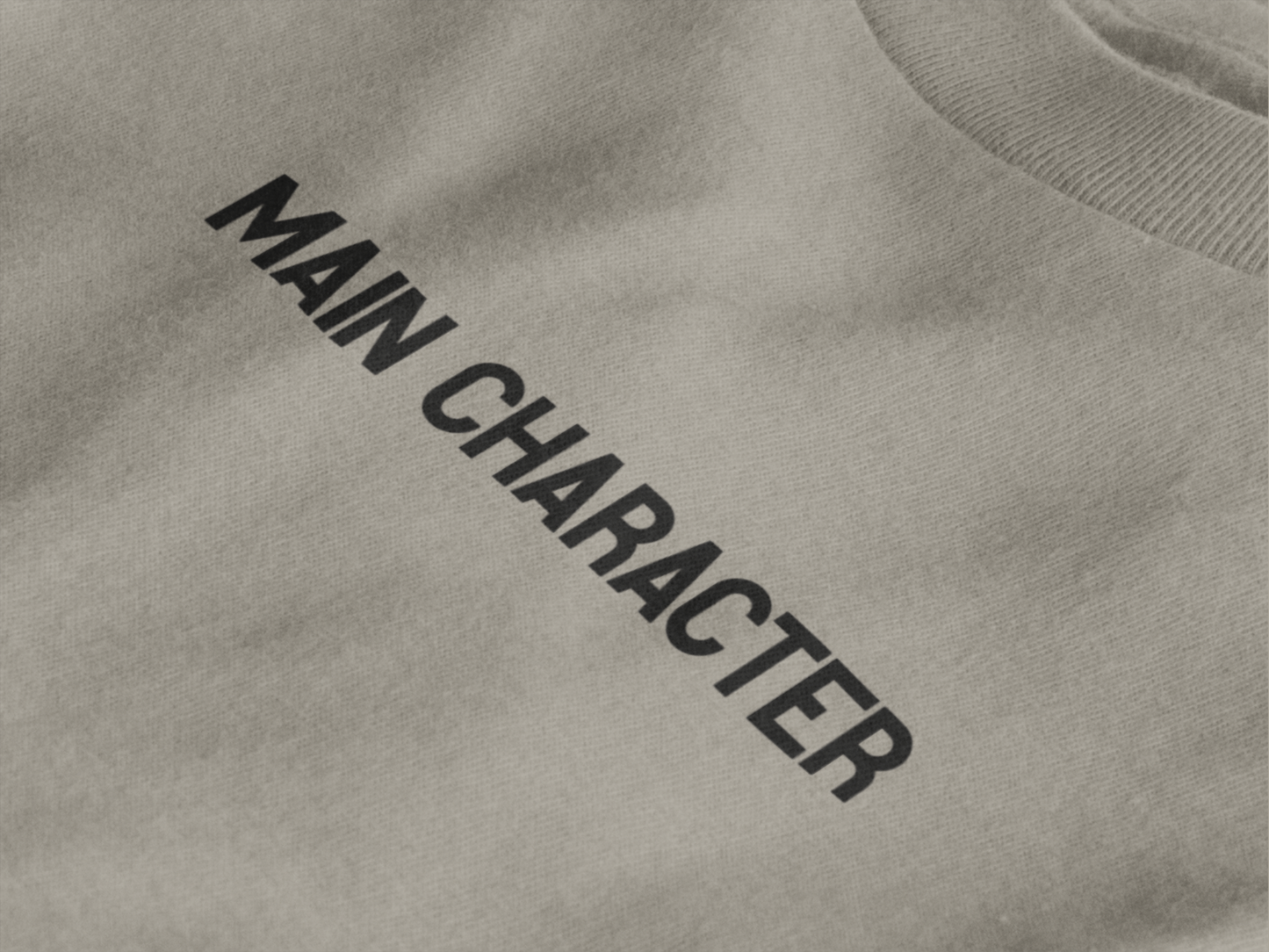Tee Main Character